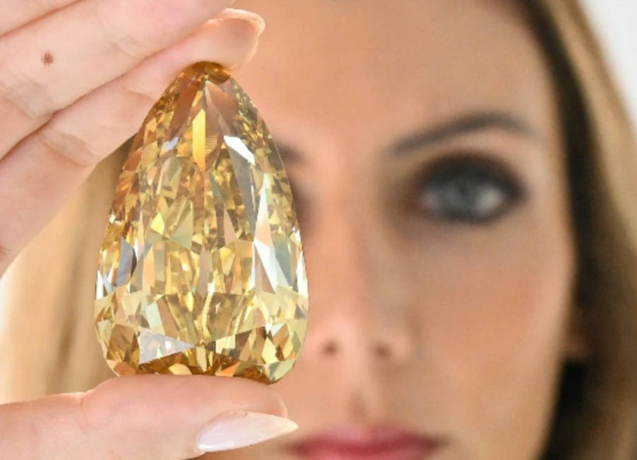 Golden Canary (Золотая канарейка) стала третьим по стоимости проданным желтым бриллиантом