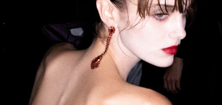 Dragon bling: красные ювелирные тренды на Лунный Новый год - Armani, Van Cleef & Arpels, Bottega Veneta и Boucheron выпускают коллекции в счастливых тонах как раз к китайскому Году Дракона