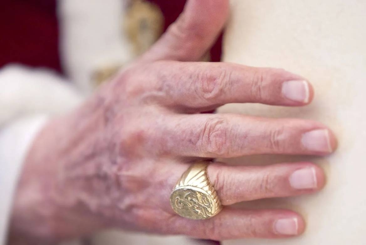 Кольцо рыбака