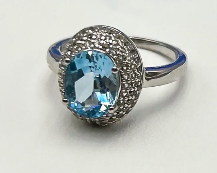 Кольцо Серебряные крылья (Арт.211554360_topaz_kubcirkonii)