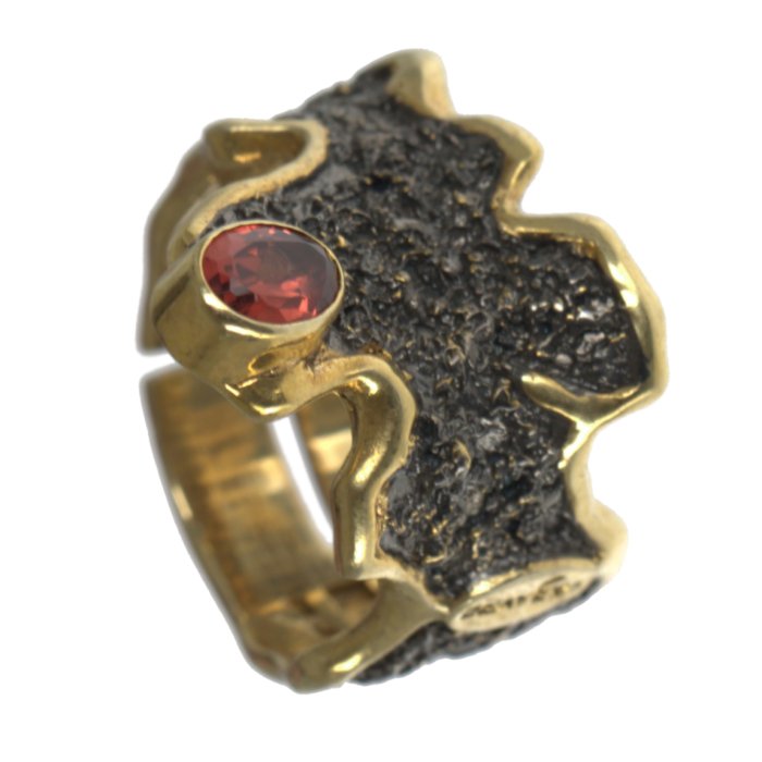 Серебряное кольцо BEAVERS с гранатом 1093g_ox