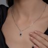 Колье из белого золота с бриллиантами и сапфиром (Арт.2070034-3)