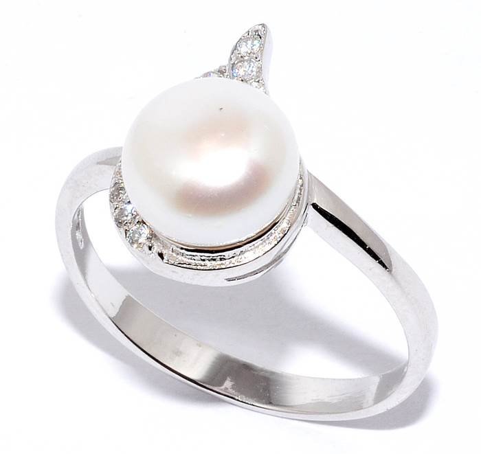 Кольцо Серебряные крылья (Арт.210003a-5-154_zhemchugkult_kubcirkonii_50)