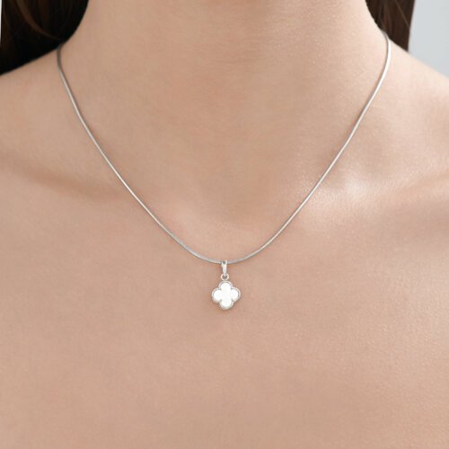 Подвеска из серебра с перламутром (Арт.83030351)