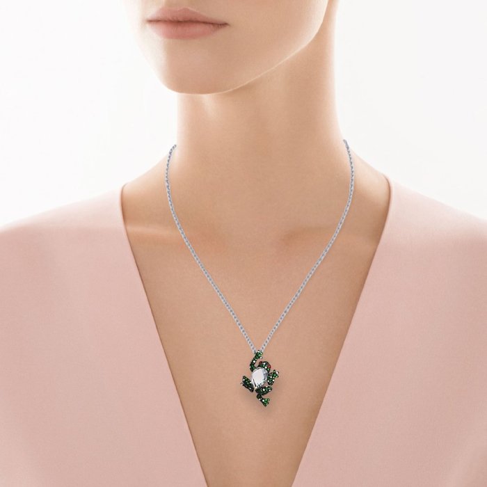 Брошь из золота с бриллиантом и празиолитом (Арт.hf03673p-w-ga_brp_os_ga_tv_blk)