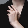 Кольцо из комбинированного золота с выращенным бриллиантом «Вечная Классика» SOKOLOV (арт.9010071-5)