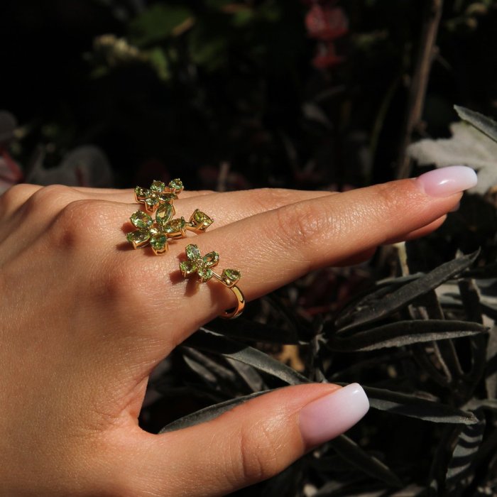 Кольцо из золота с хризолитом и цитрином (Арт.rr11724-rg_ct_pd_yg)