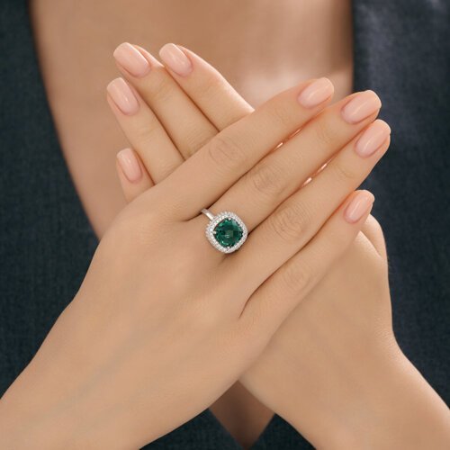 Кольцо из серебра с кварцем и фианитами (Арт.92014658)