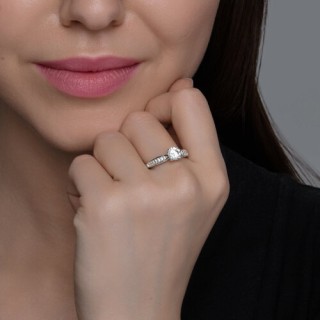 Кольцо из серебра с фианитом «Сверкающий выбор» Соколов (арт.94-110-02639-1)
