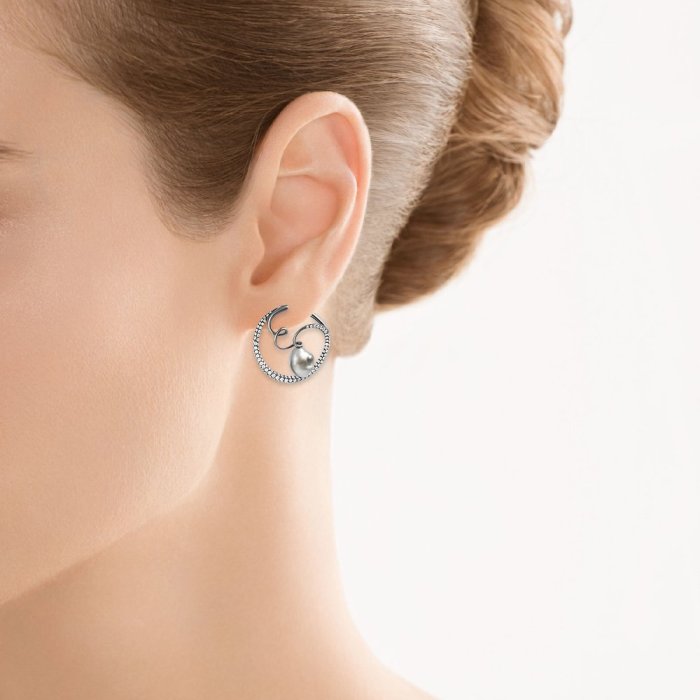 Серьги из золота с бриллиантом и жемчугом (Арт.409215_bwp_blk)