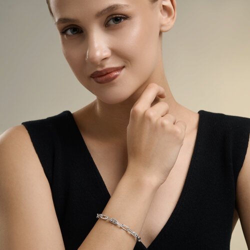 Браслет из серебра с фианитами (Арт.94051593)