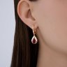 Серьги из золочёного серебра с гранатами и фианитами (Арт.92023210)