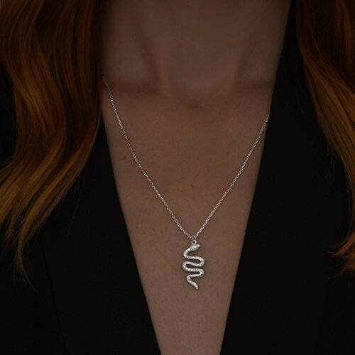 Колье из серебра с фианитами (Арт.94070736)