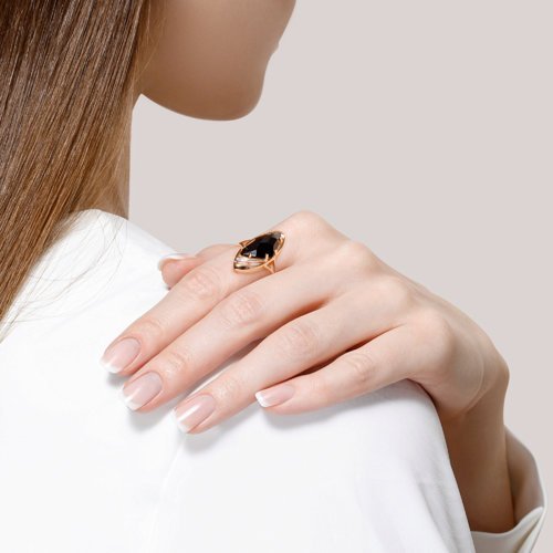 Кольцо золотое пробы 585 с ониксом (Арт.716049)