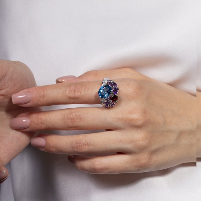 Кольцо из белого золота с аметистом и бриллиантом (Арт.r19036_ko_am_bt_grb_wg)