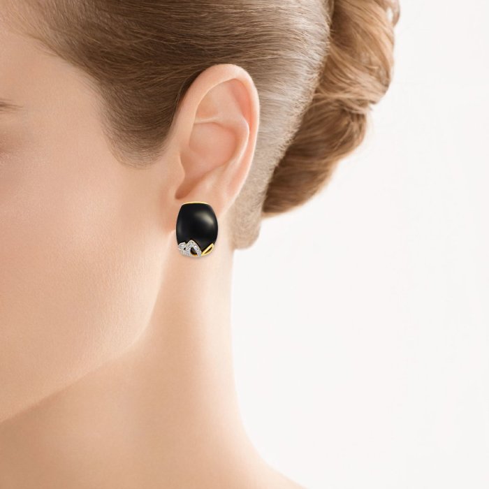 Серьги из золота с бриллиантом и ониксом (Арт.e23682c_ox_yg)