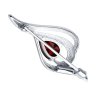 Брошь из серебра с гранатом и фианитами (Арт.94-340-01045-2)