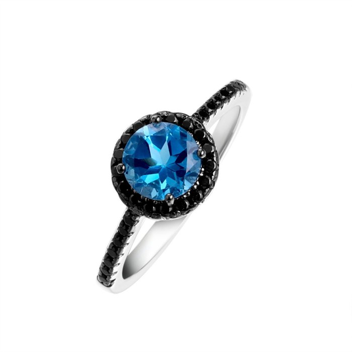 Кольцо из серебра с топазом (Арт.cz-r00926-x-wb-lb-x-b)