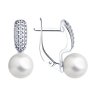 Серьги из серебра с синтетическим жемчугом и фианитами (Арт.94027001)
