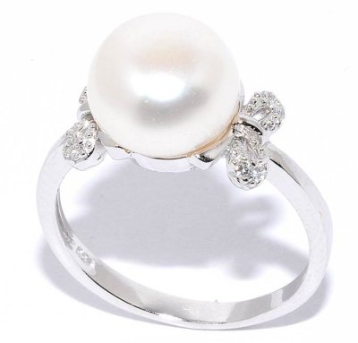 Кольцо Серебряные крылья (Арт.21qsibb00630a-19_zhemchugkult_kubcirkonii)