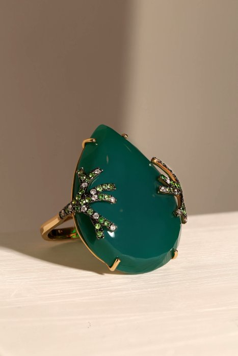 Кольцо из золота с агатом и бриллиантом (Арт.hf04227ra-ygag_tv_zag_yg)