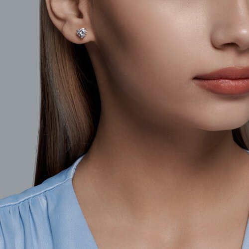 Серьги-пусеты из серебра с фианитами (Арт.94021742)