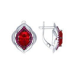 Серьги из серебра с корундами рубиновыми (синт.) и красными фианитами (Арт.84020029)