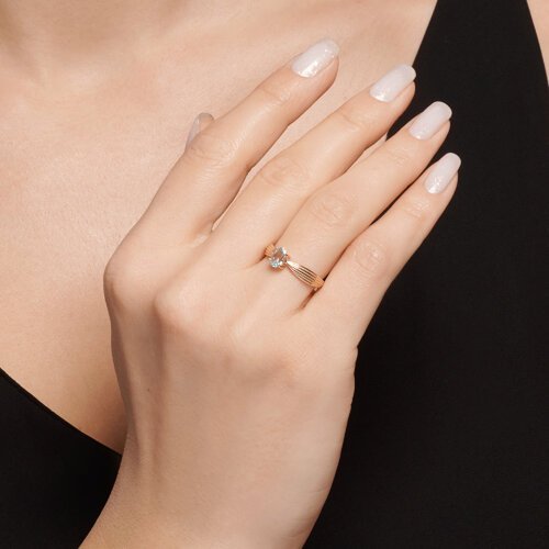 Кольцо золотое с топазом «Небесный Овал» SOKOLOV (арт.51-310-02133-1)