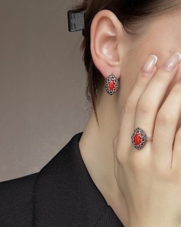 Кольцо серебряное с кораллом и марказитом «Серебряные крылья» Серебро России (арт.210546-39_korallpr_markazit)