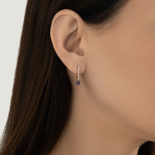 Серьги из золота с бриллиантами и гидротермальными александритами (Арт.51-220-02961-1)