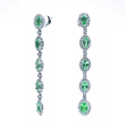Серьги белое золото с бриллиантами и изумрудами «La Nordica Эсмеральда» La Nordica (арт.19-12-8000-08022)