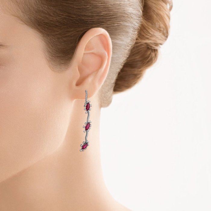 Серьги из золота с бриллиантом и рубином (Арт.che2177-1_ru_blk)