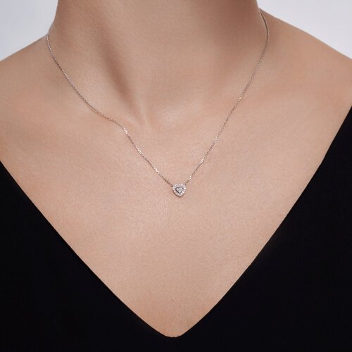 Колье из белого золота с бриллиантами (Арт.1070224-3)