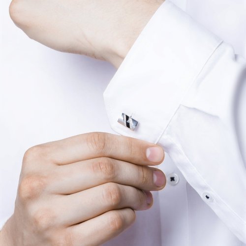 Серебряные запонки с эмалью и фианитами (Арт.94160020)