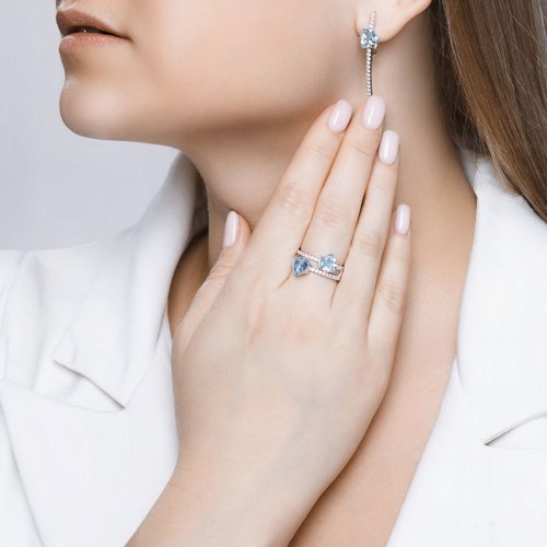 Кольцо из серебра с топазами и фианитами (Арт.92011885)