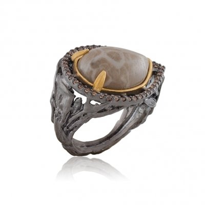 Серебряное кольцо BEAVERS с кораллом 1812kor_ox