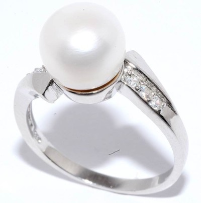Кольцо серебряное с жемчугом и фианитами «Крылья Перламутра» MyJewels (арт.21qspbj00730a-19-110)