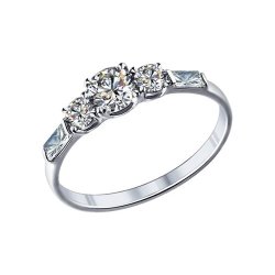 Кольцо из серебра с фианитами (Арт.94013651)