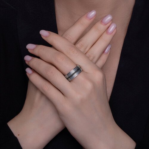 Кольцо из серебра с фианитами (Арт.95-110-02153-1)