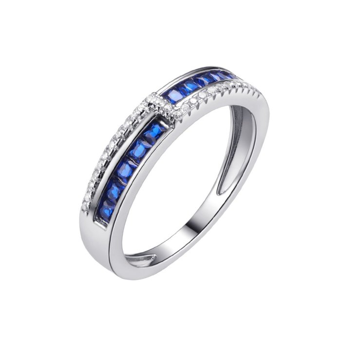 Кольцо из серебра с фианитом и шпинелью (Арт.cz-r1472-6-x-w-s4-x-w)