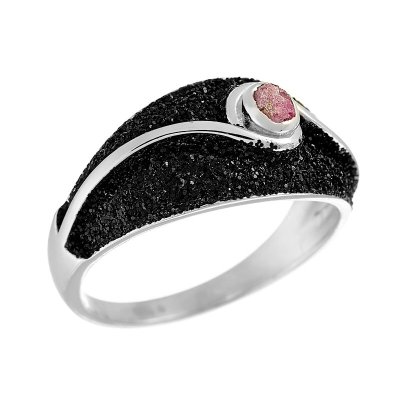 Кольцо из серебра с корундом (Арт.gl-r00142-x-w-pin-x-b)