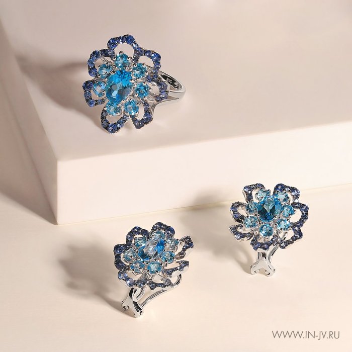 Кольцо из белого золота с сапфиром и топазом (Арт.rg-32175_ko_sm_bt_wg)