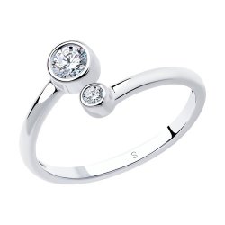 Кольцо из серебра с фианитами (Арт.94011463)