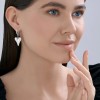 Серьги из серебра с родиевым покрытием «Сердце нежности» SOKOLOV (арт.94-121-00027-1)