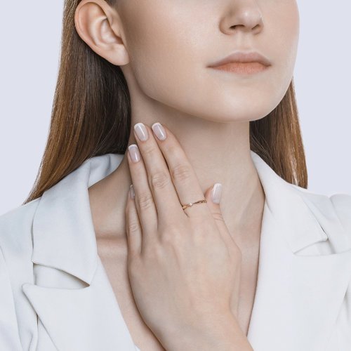 Помолвочное кольцо из золота с бриллиантом (Арт.1011345)