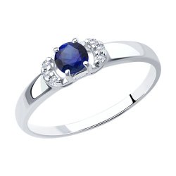 Кольцо из серебра с корундом сапфировым (синт.) и фианитами (Арт.88010008)