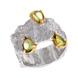Серебряное кольцо BEAVERS с хризолитом 1444h