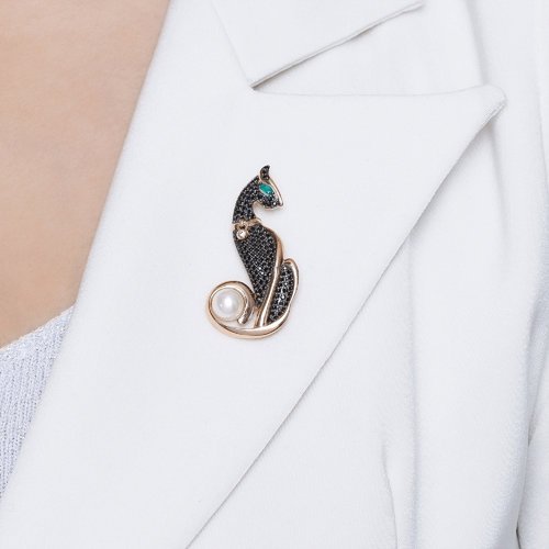 Брошь золотая пробы 585 с жемчугом (Арт.794011)