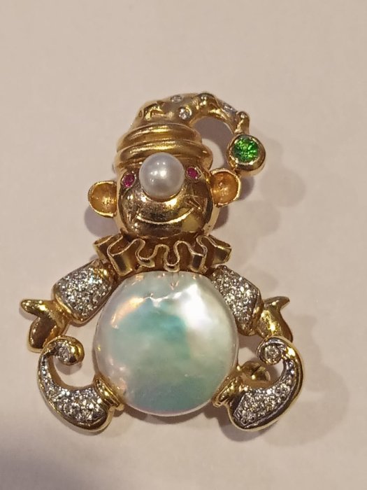 Кулон из золота с бриллиантом и жемчугом (Арт.p1085_pd_ru_pg_tuz_wp_yg)