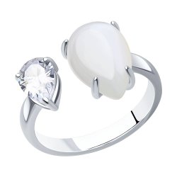 Кольцо из серебра с лунным камнем и фианитом (Арт.83010104)